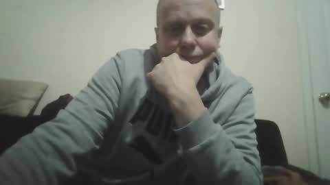 Snapshot of ballzrockwell chatting on May 17, 3:15 am ballzrockwell online show from May 17, 3:15 am