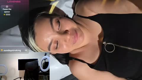 Snapshot of balomil chatting on March 28, 10:20 pm balomil online show from March 28, 10:20 pm