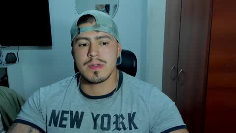 Snapshot of baltazardupont chatting on April 17, 2:58 am Andres - online show from April 17, 2:58 am