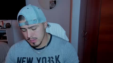 Snapshot of baltazardupont chatting on April 27, 1:53 pm Andres - online show from April 27, 1:53 pm
