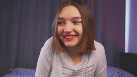 Snapshot of bamba_leyla chatting on March 29, 5:07 am bamba_leyla online show from March 29, 5:07 am