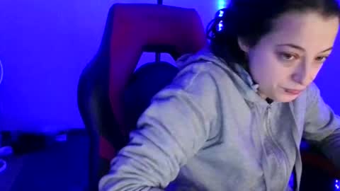 bambiboo8113 online show from February 3, 4:57 am