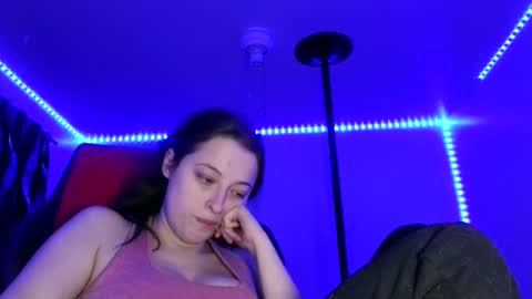 bambiboo8113 online show from February 7, 4:59 am