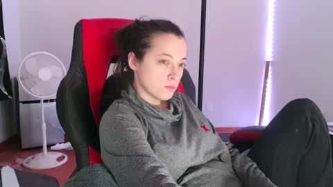 bambiboo8113 online show from February 11, 4:01 am