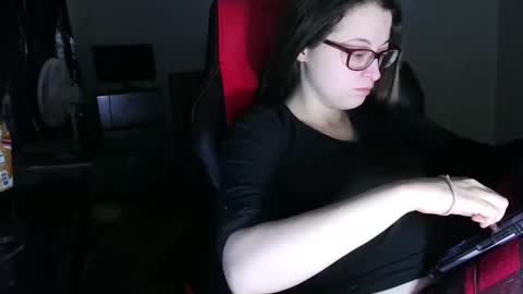 bambiboo8113 online show from February 19, 10:45 am