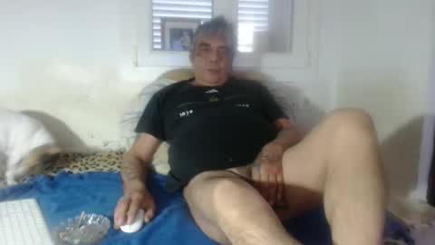 Snapshot of bambino6060 chatting on November 9, 2:26 pm bambino6060 online show from November 9, 2:26 pm