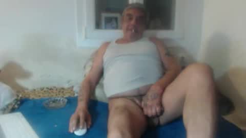 Snapshot of bambino6060 chatting on November 12, 9:47 pm bambino6060 online show from November 12, 9:47 pm