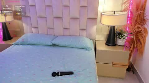 Snapshot of bamby_buu chatting on March 19, 6:23 pm bamby_buu online show from March 19, 6:23 pm