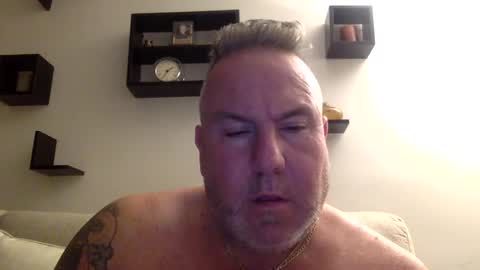 banana5289 online show from December 8, 6:33 am