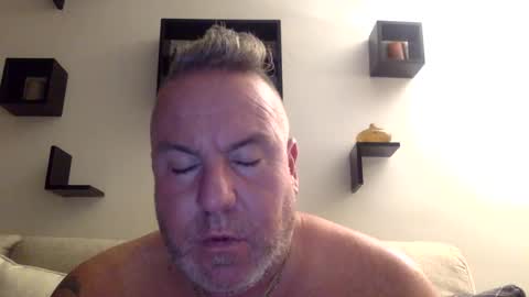 banana5289 online show from December 9, 7:39 am