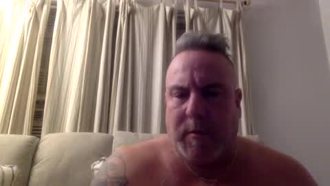 banana5289 online show from January 2, 8:06 am