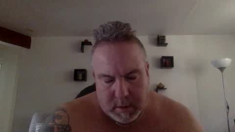 Snapshot of banana5289 chatting on April 3, 6:06 pm banana5289 online show from April 3, 6:06 pm