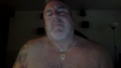 Snapshot of banana5289 chatting on April 5, 12:02 pm banana5289 online show from April 5, 12:02 pm