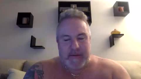 Snapshot of banana5289 chatting on April 10, 1:11 am banana5289 online show from April 10, 1:11 am