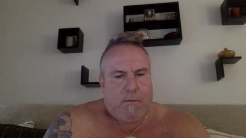 Snapshot of banana5289 chatting on May 11, 6:49 pm banana5289 online show from May 11, 6:49 pm