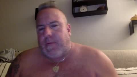Snapshot of banana5289 chatting on May 23, 9:46 am banana5289 online show from May 23, 9:46 am