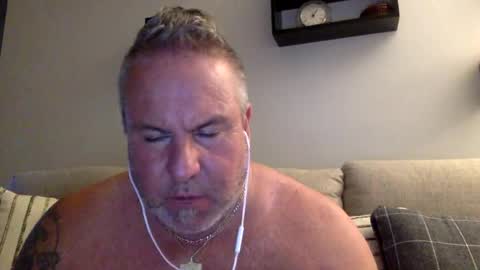 Snapshot of banana5289 chatting on June 13, 5:11 pm banana5289 online show from June 13, 5:11 pm