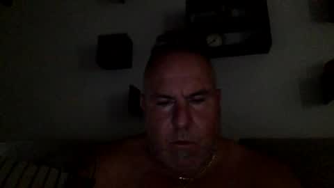 Snapshot of banana5289 chatting on June 18, 12:09 pm banana5289 online show from June 18, 12:09 pm