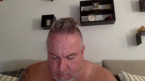 Snapshot of banana5289 chatting on July 24, 7:01 pm banana5289 online show from July 24, 7:01 pm