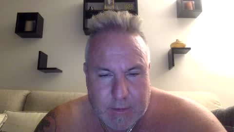 Snapshot of banana5289 chatting on July 29, 12:09 am banana5289 online show from July 29, 12:09 am
