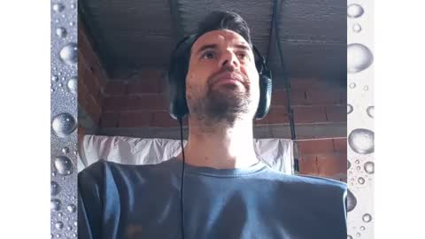 Ezequiel online show from December 15, 9:42 pm