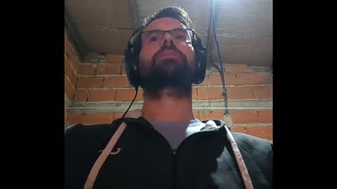 Ezequiel online show from January 9, 1:30 am