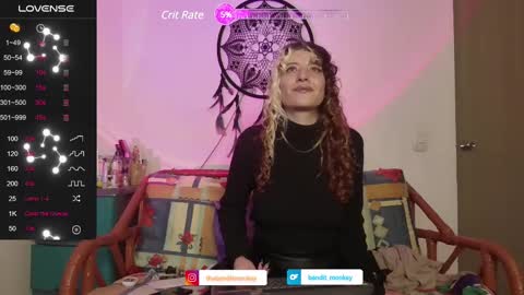 V E R O N I C A online show from March 12, 4:30 am