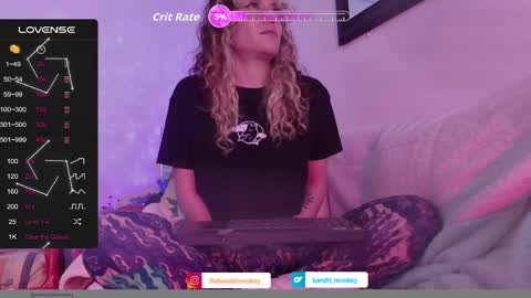 Snapshot of bandit_monkey chatting on May 12, 5:37 am V E R O N I C A online show from May 12, 5:37 am