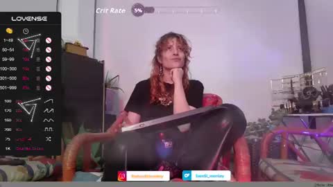 Snapshot of bandit_monkey chatting on June 11, 4:32 am V E R O N I C A online show from June 11, 4:32 am