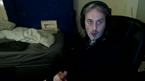bangintoleather online show from May 6, 2:19 am