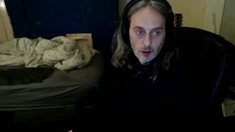 bangintoleather online show from May 8, 2:17 am