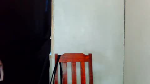 baninay810654 online show from June 13, 11:46 pm