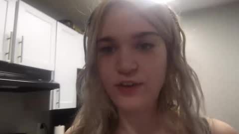 bansam1738 online show from February 18, 12:17 am