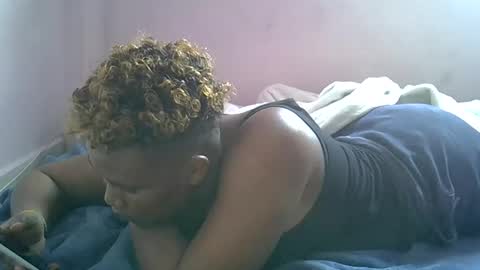 Snapshot of bantubaby chatting on November 23, 9:31 am bantubaby online show from November 23, 9:31 am