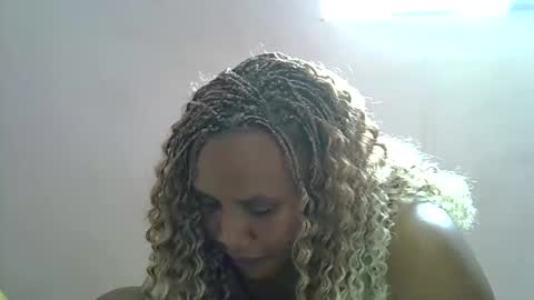 Snapshot of bantubaby chatting on February 17, 7:27 am bantubaby online show from February 17, 7:27 am