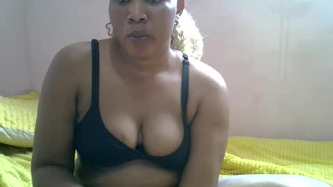 Snapshot of bantubaby chatting on March 1, 7:32 am bantubaby online show from March 1, 7:32 am