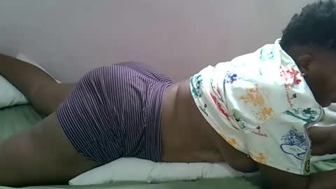 Snapshot of bantubaby chatting on March 23, 1:04 pm bantubaby online show from March 23, 1:04 pm