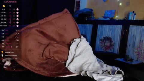 Snapshot of baphometh_07 chatting on March 22, 11:35 am lilithgreen7 online show from March 22, 11:35 am