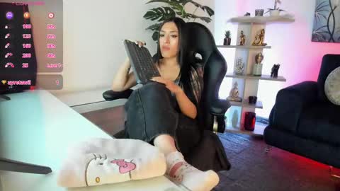 Gabi  online show from September 25, 7:39 pm