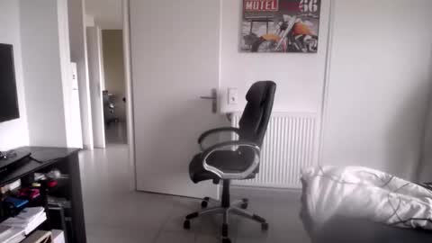 barbapapa73508870 online show from February 27, 8:39 am