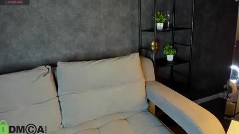 Snapshot of barbara_mitchel chatting on October 21, 1:06 am barbara_mitchel online show from October 21, 1:06 am