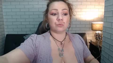 Barbara  online show from January 7, 5:01 am