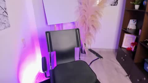 Barbara  online show from September 19, 2:02 am