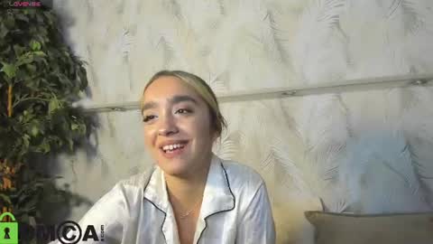 Snapshot of barbara_rogers chatting on July 14, 10:21 am Barbara online show from July 14, 10:21 am
