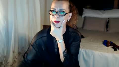 BARBARA DOMME online show from May 24, 5:18 pm