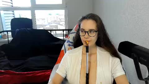 barbaramarbles online show from July 6, 8:11 am