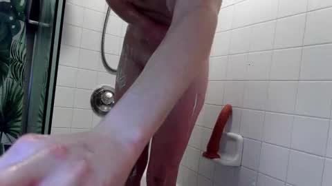 Snapshot of barbbarbara24 chatting on February 21, 12:44 am LezX2 online show from February 21, 12:44 am