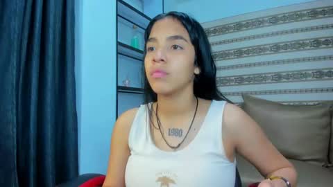 valentina online show from December 3, 7:44 pm