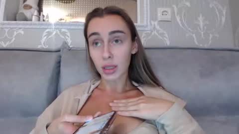 Kate online show from October 7, 9:50 am