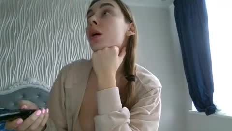 Kate online show from February 18, 11:50 am